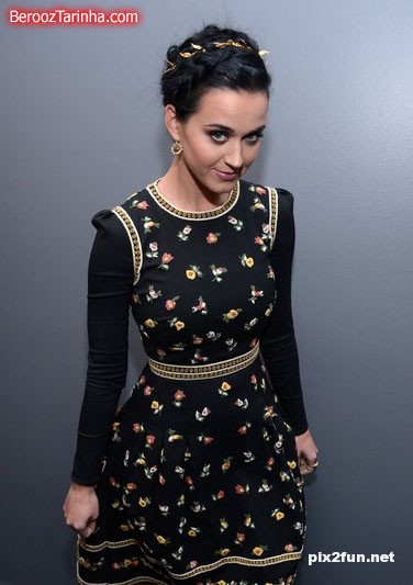 عکس های کتی پری با یک تیپ زیبا در مراسم جایز منتخب مردم 2013